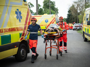 Na fakultu v Lednici vtrhl útočník. Záchranné složky tam trénovaly zásah