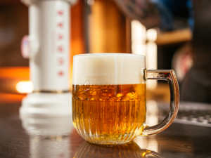 České pivo milují po celém světě. Budvar vyváží do více než 70 zemí