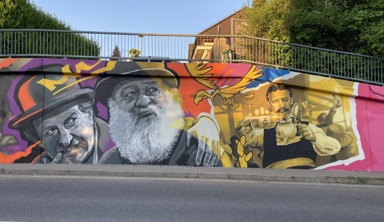 Severozápad Brna zdobí nová pocta Jiřímu Pechovi. Graffiti oživili původní autoři