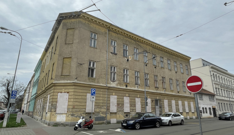 FOTO: Brno připravuje družstevní bydlení v Mostecké, vznikne pětadvacet bytů