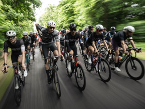 Tisícovka srdcařů mezi vinohrady. Seriál Road Classics odstartoval rekordem