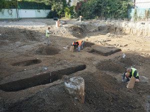 Tajemné pozůstatky nádrží našli archeologové na Nových sadech v Brně