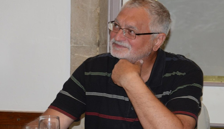 Zemřel historik Jiří Pernes. Zabýval se moderními dějinami střední Evropy