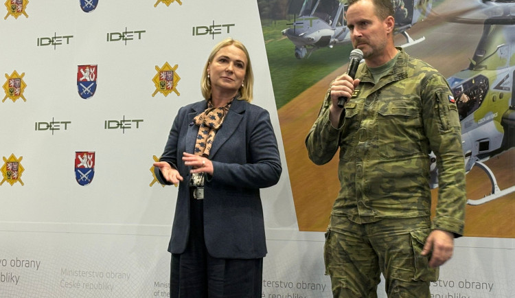 Armáda potřebuje důvěru veřejnosti, řekl náčelník generálního štábu Řehka