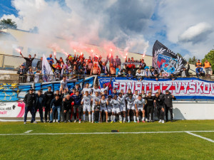 Vyškov nejde do první ligy, fotbalisté Dukly ho zdolali v baráži až na penalty