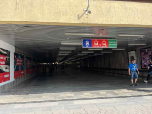 Konec hrůzného podchodu pod brněnským hlavním nádražím se blíží, bude bez obchodů