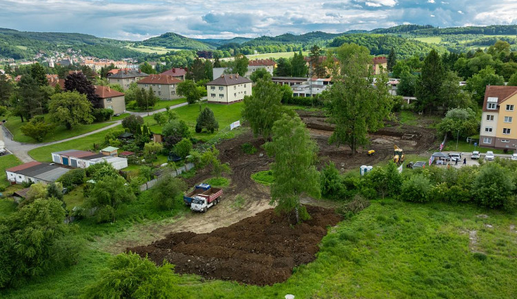 V Českém Krumlově začala výstavba nových městských bytů. Po 20 letech