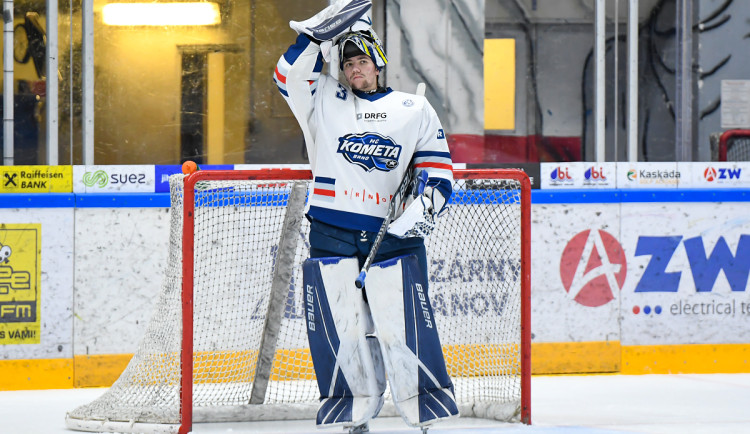 Postava odchází z Komety do NHL, podepsal smlouvu s Detroitem