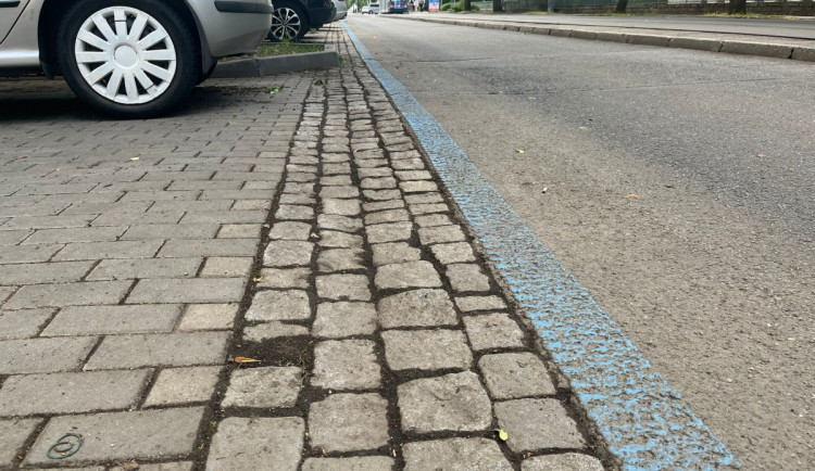 Žabovřesky zatím zůstanou v parkovací zóně C, rozhodli místní v anketě