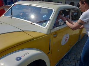 Na trase 1000 mil československých je také unikátní Tatra T77. Jela už v roce 1934