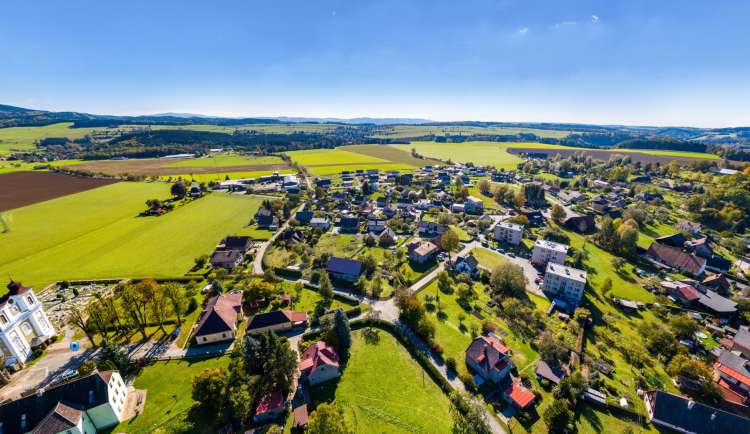 Bezděkov nad Metují vítězem krajského kola Vesnice roku 2025