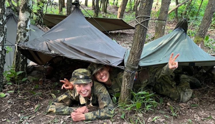 Kamarádky z Třebíče měly v pátek přísahu, v sobotu hned zářily na extrémním závodu