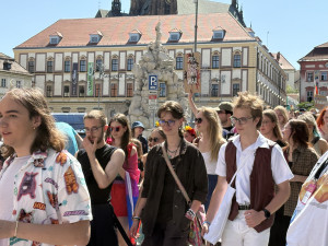 Brnem prošel duhový průvod. Protestující upozornili na útlak queer komunity