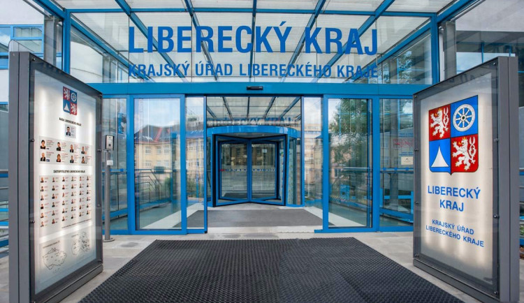 Zastupitelé Libereckého kraje schválili kroky, které umožní fúzi nemocnic v Liberci a Lípě