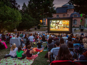 PŘEHLED: Léto pod širákem. Kam v Brně vyrazit na letní kino?