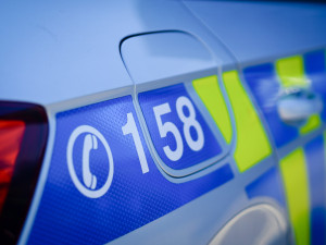 Po střetu s osobním autem u Brodu nad Dyjí je motorkář v kritickém stavu