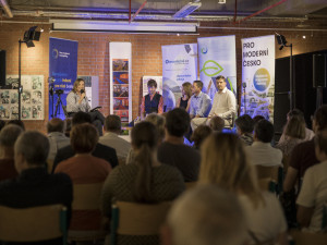 Pro moderní Česko: Brno a Znojmo hostily debaty o energetice