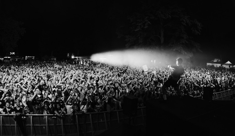 Hraj o vstupenky na MIRAI SUMMER FEST a zažij neskutečnou jízdu!