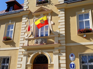Moravské vlajky opět zavlají na radnicích, připomenou příchod slovanských věrozvěstů