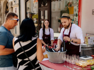 Znojemské historické vinobraní 2025: Když se víno potká s historií