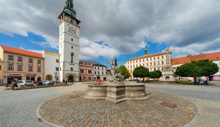 Chatbot z Vyškova umí poradit i složit rým, naviguje místní na webu města