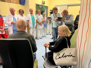 Senior z Brna prodělal infarkt, oživovali ho přes půl hodiny. Ještě nenastal čas, říká