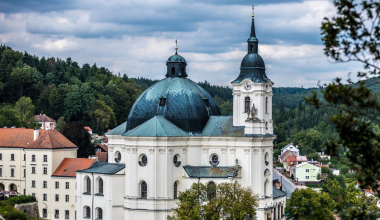 Jižní Morava láká na místa klidu a rozjímání. Turisté ocení i Klášter Rosa Coeli