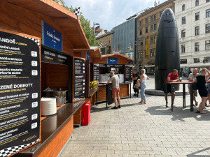Kolik stojí pivo, klobása nebo limo? Drbna zmapovala ceny ve fanzóně MotoGP