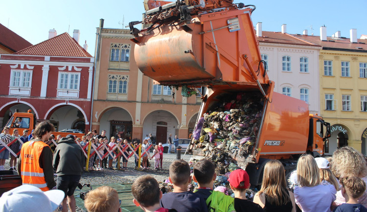 Umí v Jičíně třídit odpad? Analýza ukazuje, že je co zlepšovat