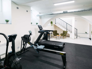 Hideout otevírá nový bezobslužný privátní gym na Dukelské třídě v Brně