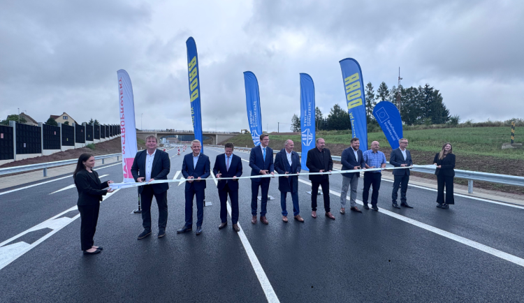 OBRAZEM: Za pět minut kolem Nové Paky. Otevřel se obchvat města, zatím bez sjezdu do centra