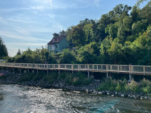 VIDEO: Od Riviéry po Rullerovo nábřeží. Prošli jsme novou náplavku v Brně