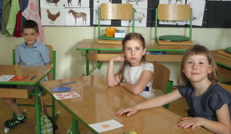 Drama na základní škole v Hustopečích. Obec chce na popud inspekce vyměnit ředitele