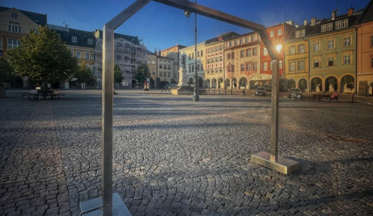 Trutnov do centra instaloval mlžítka, která mají místní osvěžit