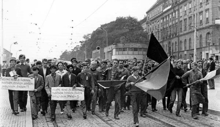 Před 57 lety začala krvavá okupace. Brno vzbudily tanky vojsk Varšavské smlouvy
