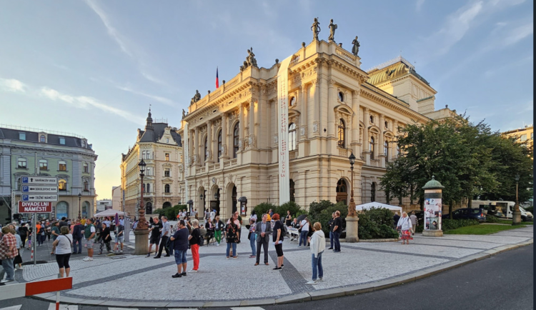 Šaldovo divadlo zahajuje sezónu – koncerty, hrou pro děti i Libereckými Tháliemi