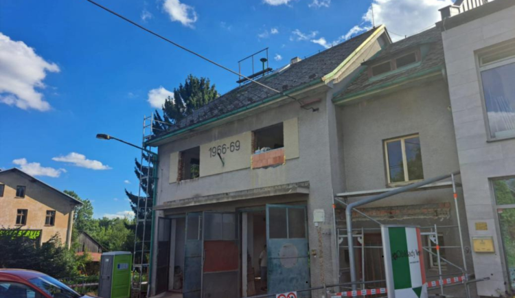 Rekonstrukce hasičské zbrojnice ve Dvoře Králové. Bude mít menší spotřebu