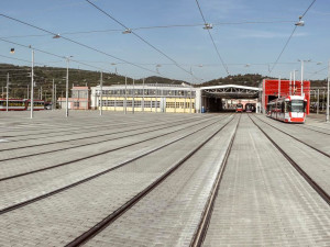 Řidiči DPMB dnes reprezentují Česko. Bojují o titul nejlepšího šalináře světa