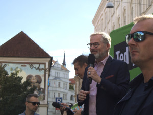 FOTO: Volby na obzoru. Do Brna ve stejný den zavítali Petr Fiala i Andrej Babiš