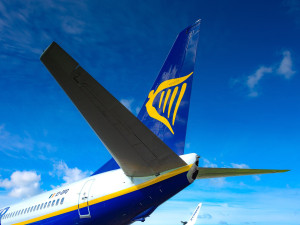 Další facka pro spořivé cestovatele, vídeňskou základnu omezí i Ryanair