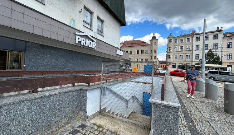Toalety pod jihlavským Priorem jsou tři roky zavřené. Jaký bude jejich další osud?