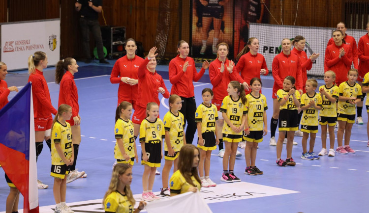 Házenkářky udolaly na turnaji v Chebu Chorvatsko gólem tři sekundy před koncem