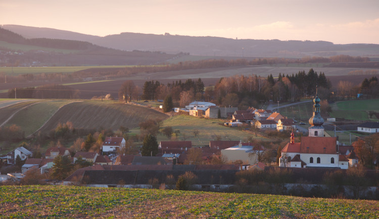 Obec_od_severu,_Sebranice,_okres_Blansko