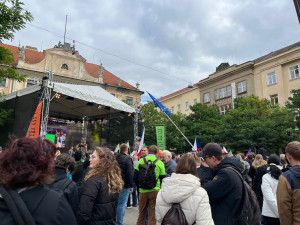 Musíme zůstat součástí západu, vzkázal premiér Brňanům. Nutellová lež, řvali odpůrci
