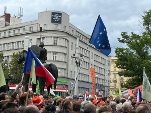 Musíme zůstat součástí západu, vzkázal premiér Brňanům. Nutellová lež, řvali odpůrci