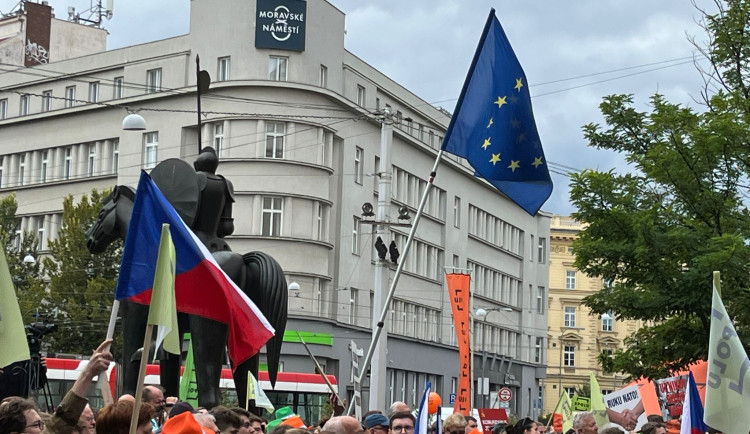 Musíme zůstat součástí západu, vzkázal premiér Brňanům. Nutellová lež, řvali odpůrci