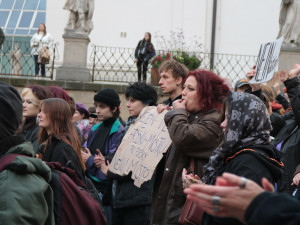 V Brně se protestovalo proti fašismu. Náckové zase vystrkují své ošklivé hlavy, zaznělo