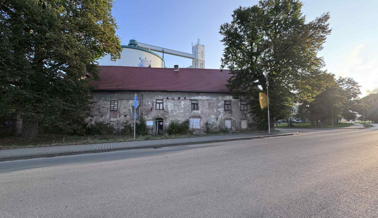 Hrnčířův mlýn v Českém Meziříčí ožívá. Nadšenci ho svépomocí opravují