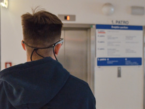 Masarykův onkologický ústav plánuje nové značení. Cedule určí pohyb očí pacientů