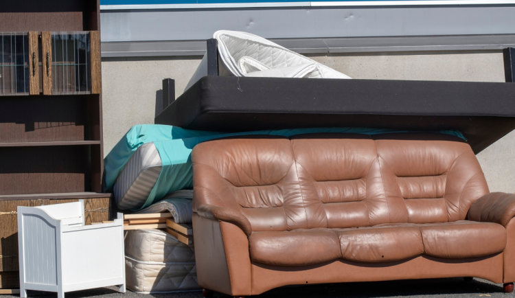 Nábytkové banky pomohou předcházet vzniku odpadu v Královéhradeckém kraji